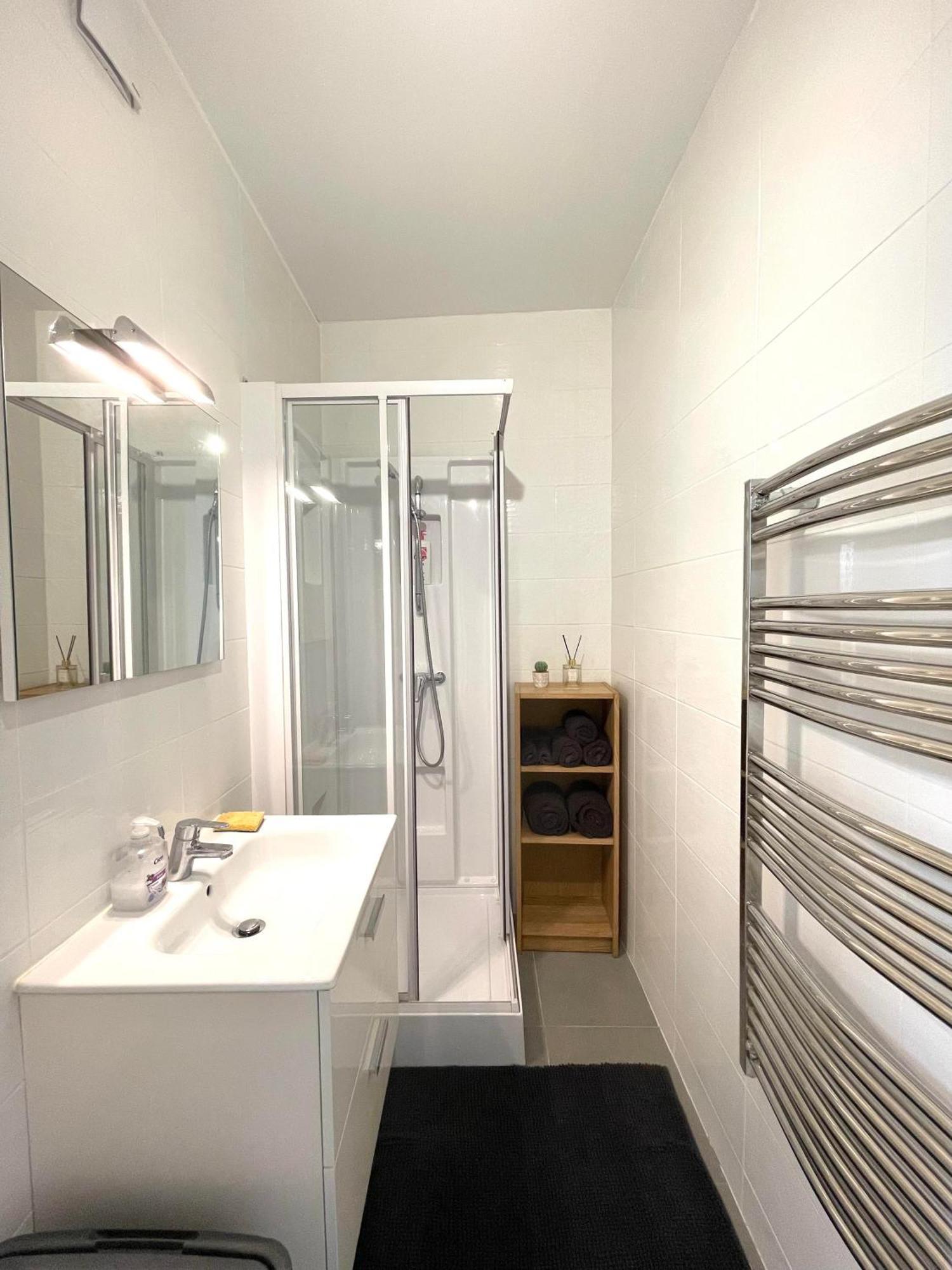 Apartment Cosy Centre-ville / Parking Gratuit